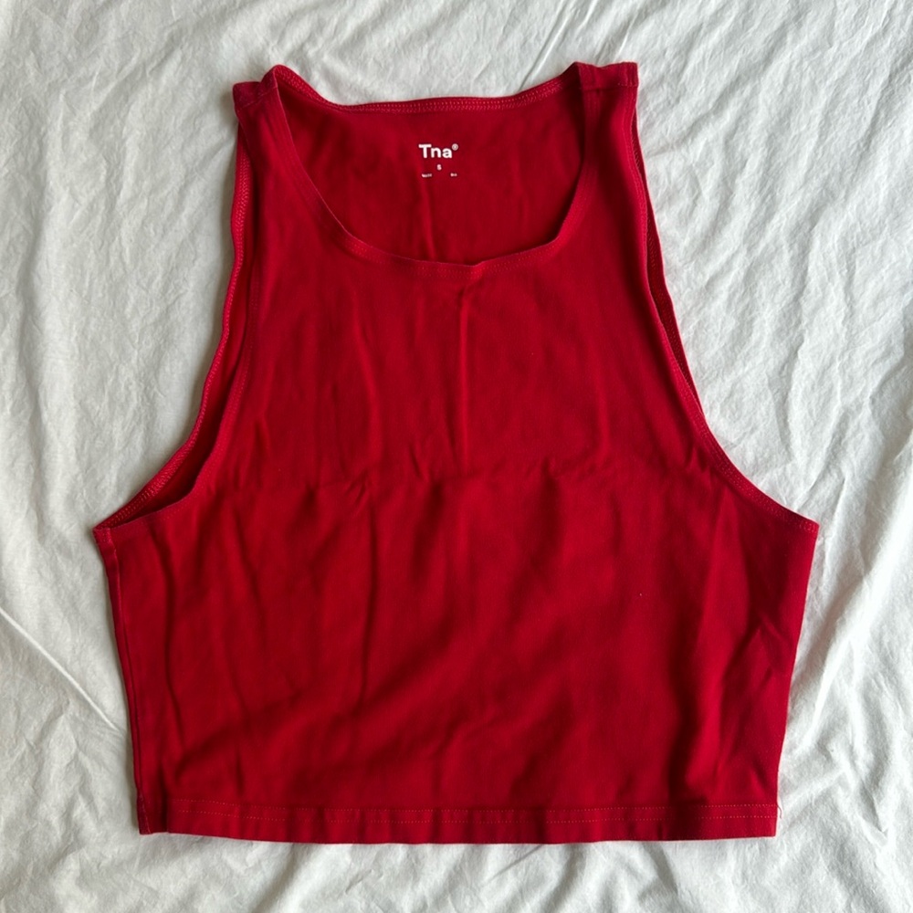 ARITZIA TNA HIGH NECK CROPPED TANK